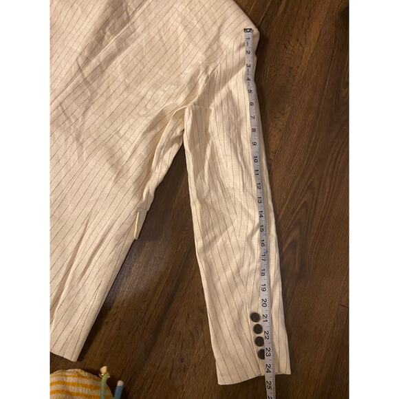 NWT sz: M Rails Stanton Ivory Pinstripe Blazer (shorts are listed separately) - Picture 12 of 12